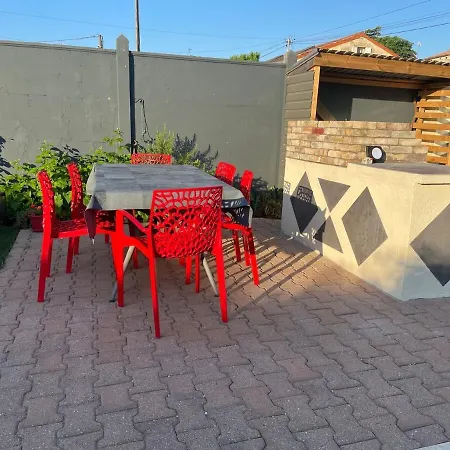 Hébergement de vacances Maison Cosy Avec Piscine Proche Des Vignobles Bordelais