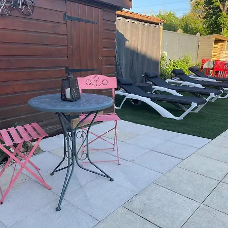 Hébergement de vacances Maison Cosy Avec Piscine Proche Des Vignobles Bordelais