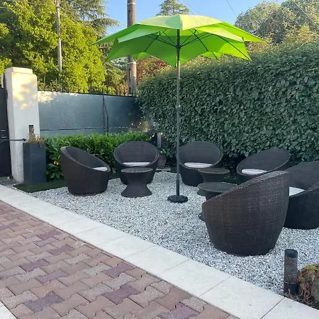 Maison Cosy Avec Piscine Proche Des Vignobles Bordelais Hébergement de vacances Guîtres