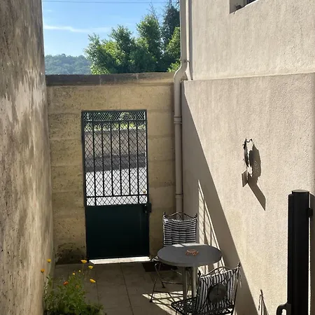 Maison Cosy Avec Piscine Proche Des Vignobles Bordelais Hébergement de vacances *